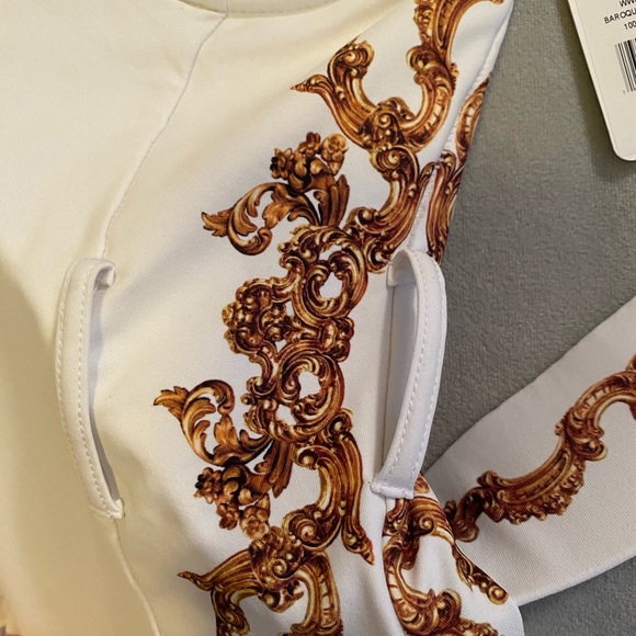 WEWOREWHAT Baroque Border one piece NEW WITH TAGS - Picture 7 of 8